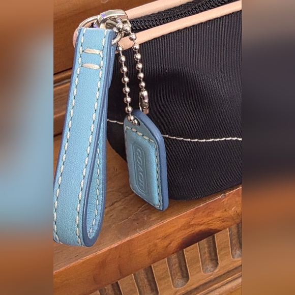 Coach Pouch, Zippered Top, Cosmetics, Pens Etc. - Picture 7 of 12